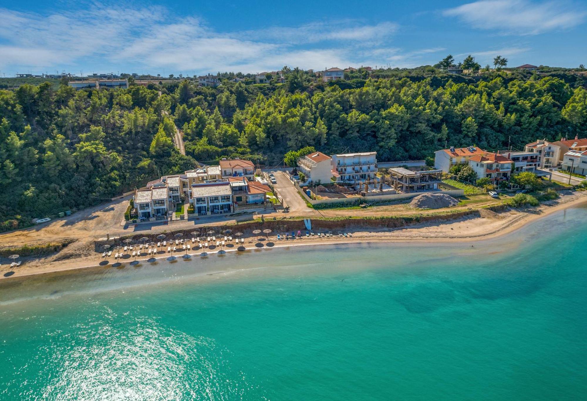 Elpiniki Luxury Apartments Néa Poteídaia Eksteriør bilde