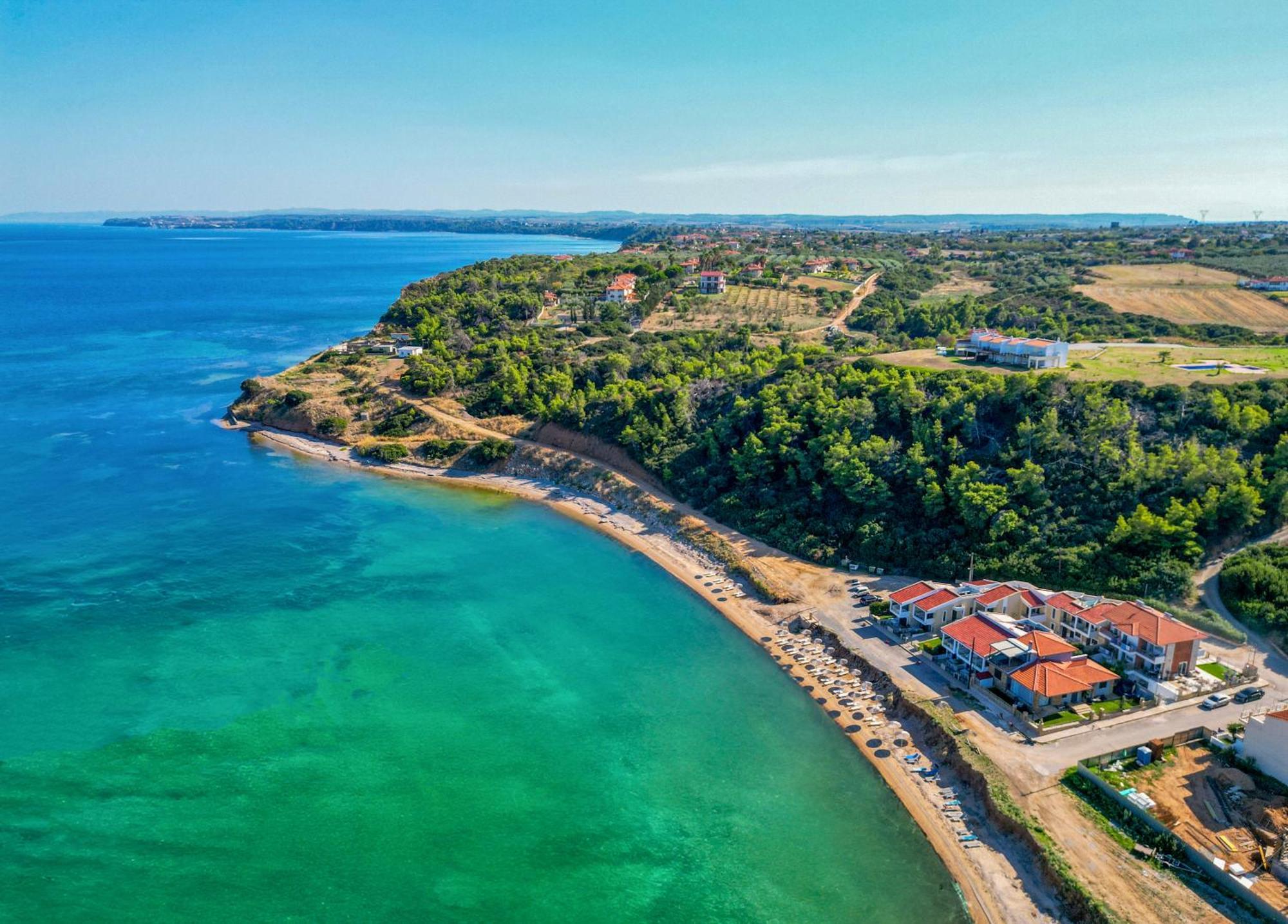 Elpiniki Luxury Apartments Néa Poteídaia Eksteriør bilde